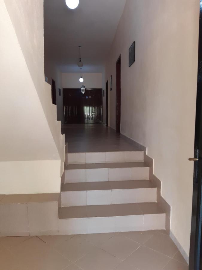 H&A Guest House โกเลม ภายนอก รูปภาพ